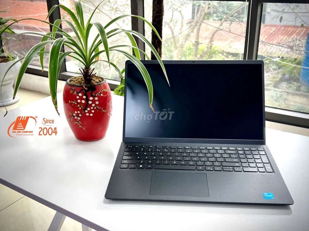 Dell mới 100% 15 i5-1344U 15.6 inch 8GB/512GB. Mua bán Laptop tại Quận Hai Bà Trưng Hà Nội được đăng bởi me chip hình 1