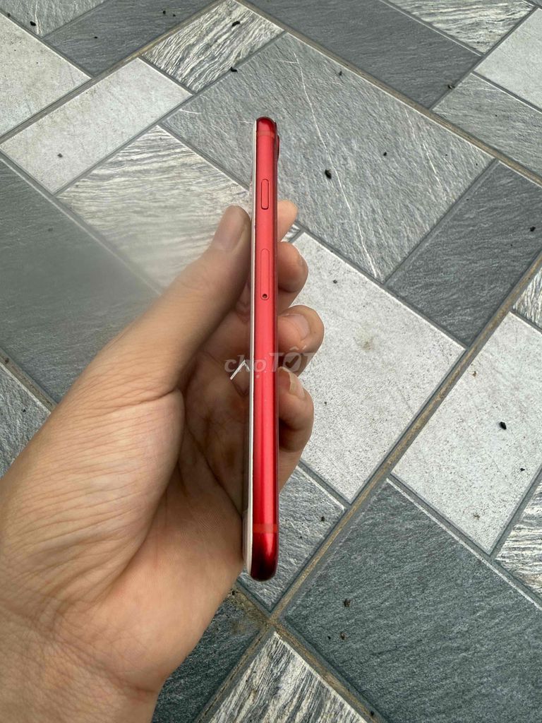 iPhone 8 64GB Đỏ. Mua bán Điện thoại tại Quận Cầu Giấy Hà Nội được đăng bởi Boss Kim hình 1