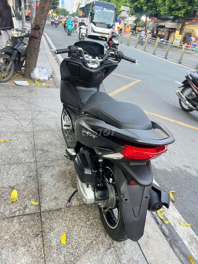 Honda PCX 125 2016 mới 90% hồ sơ gốc cầm tay. Mua bán Xe máy tại Quận Tân Phú Tp Hồ Chí Minh được đăng bởi Tuanduy hình 4