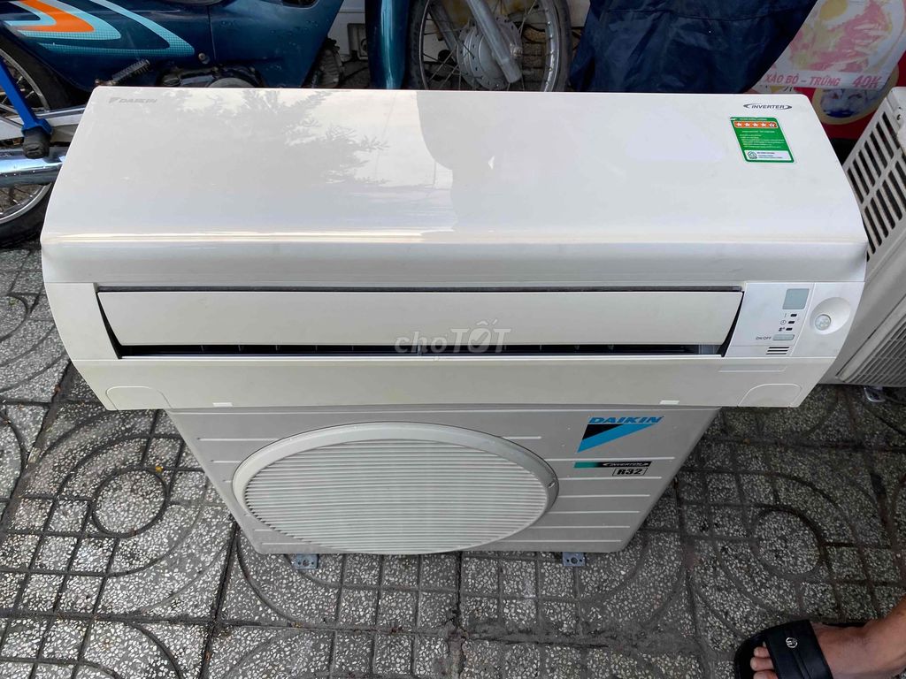 máy lạnh DAIKIN 1hp inverter