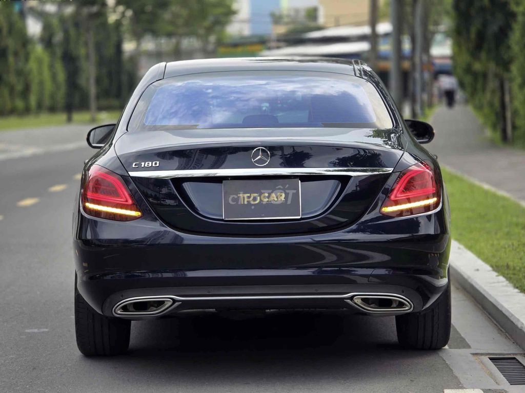 Mercedes C180 2020 Lướt nhẹ 44.000km. Mua bán Ô tô tại Quận Bình Tân Tp Hồ Chí Minh được đăng bởi Hoàng Thọ hình 7