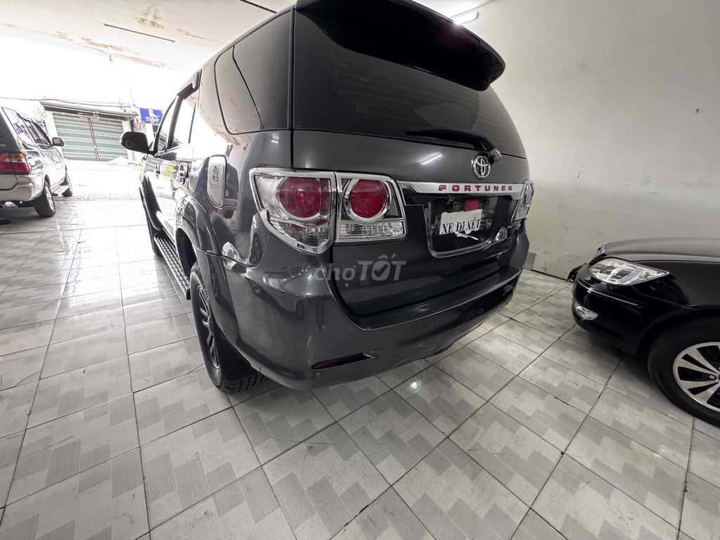 Toyota Fortuner Xám 7 chỗ. Mua bán Ô tô tại Quận Bình Thuỷ Cần Thơ được đăng bởi Phi hình 11
