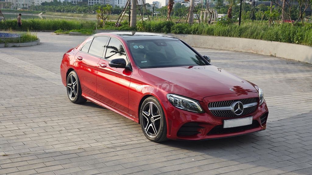 Mercedes Benz 2020 C300 AMG - 78000 km. Mua bán Ô tô tại Quận Thanh Xuân Hà Nội được đăng bởi Nguyễn Tuấn Hoàng hình 19