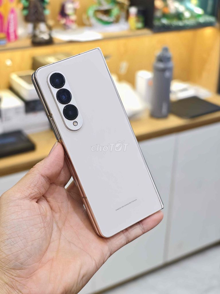 Samsung ZFold4 512GB Trắng 98.5%. Mua bán Điện thoại tại Quận 10 Tp Hồ Chí Minh được đăng bởi Khánh Trần hình 1