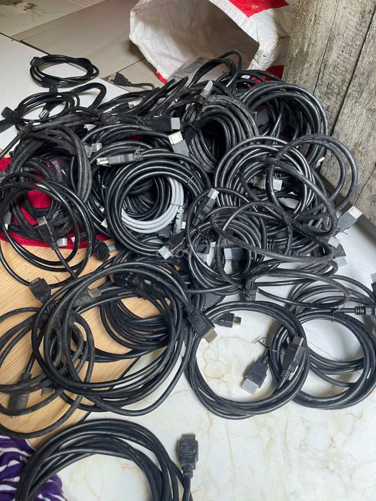Dây cáp HDMI màu Đen Mới. Mua bán Phụ kiện (Màn hình, Chuột...) tại Quận Tây Hồ Hà Nội được đăng bởi MayTinhGiaReHaNoi hình 1