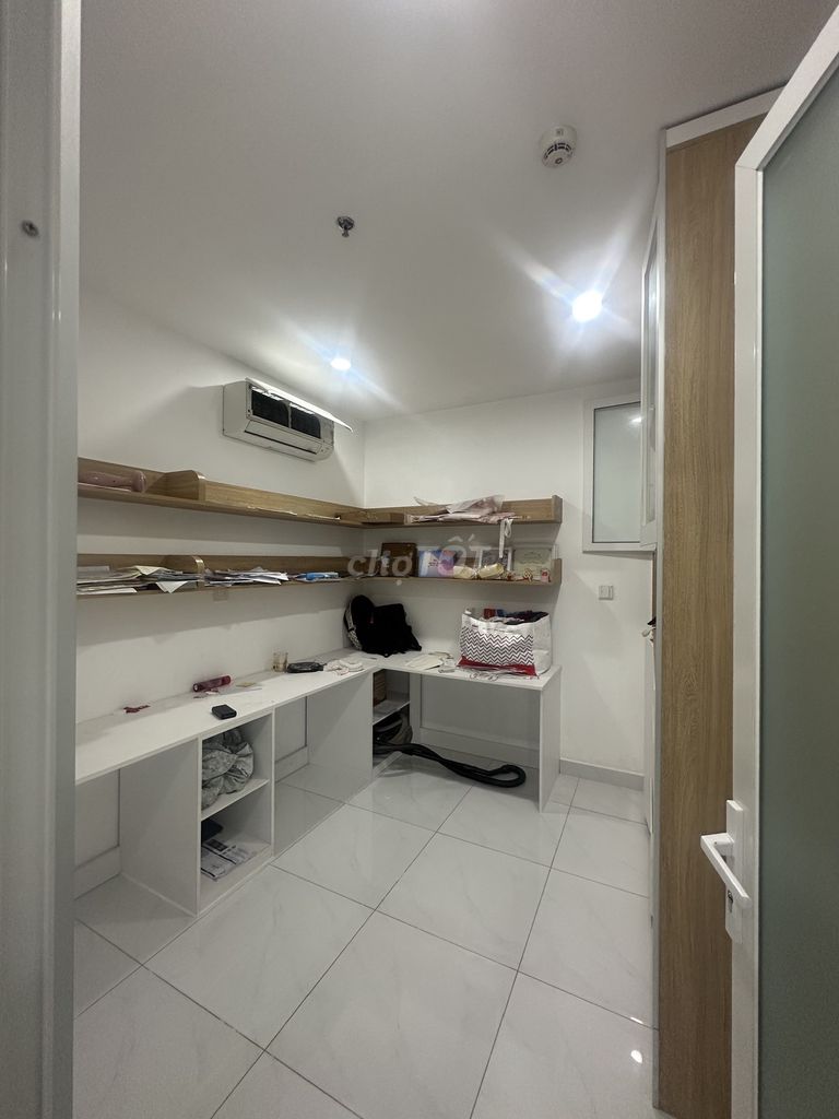 Chính chủ cho thuê căn 2PN, 1WC, 60m2 full nội thất, View Landmark 81. Cho thuê căn hộ/chung cư tại Thành phố Dĩ An Bình Dương được đăng bởi Lê Văn Sang hình 2