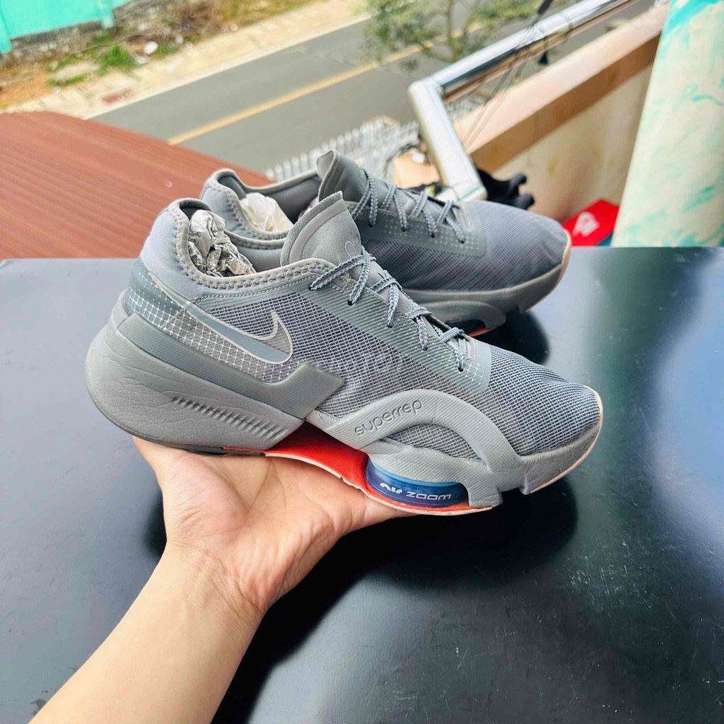 Giày thể thao Nike Air Zoom SuperRep Nam Xám sz43. Mua bán Giày dép tại Thành phố Cà Mau Cà Mau được đăng bởi Hòa Lê hình 1