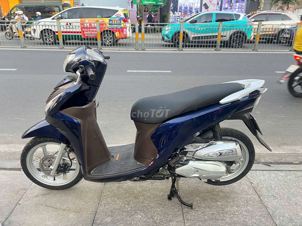 Honda vision 2018 mới 90% biển số 69. Mua bán Xe máy tại Quận Tân Phú Tp Hồ Chí Minh được đăng bởi Tuanduy hình 6