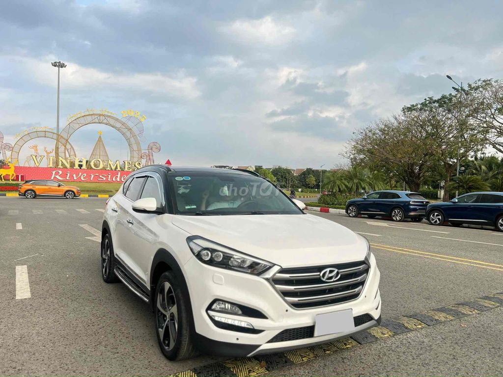 Hyundai Tucson 2017 1.6 AT turbo - 79000 km