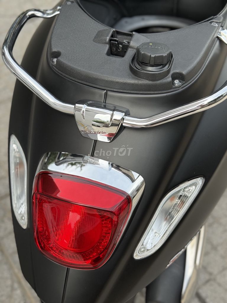 Piaggio Vespa Sprint S125 2022 Đen. Mua bán Xe máy tại Thành phố Vũng Tàu Bà Rịa - Vũng Tàu được đăng bởi Lê Hoàng hình 15