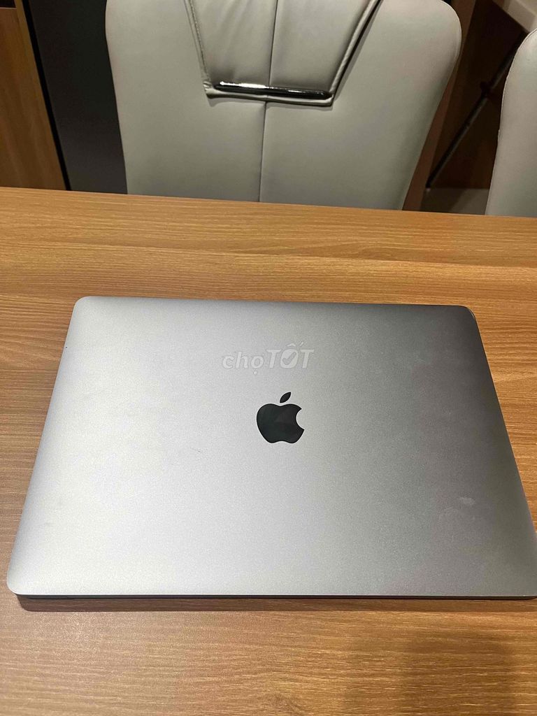 Apple Macbook Pro M1 8GB/256GB Xám. Mua bán Laptop tại Huyện Hòa Vang Đà Nẵng được đăng bởi thien hình 1