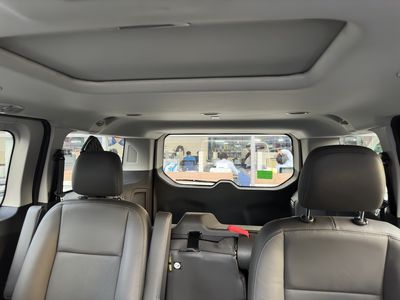 Ford Tourneo Titanium 2019, bảo hành 2026, vay 75%. Mua bán Ô tô tại Quận Tân Phú Tp Hồ Chí Minh được đăng bởi Đức