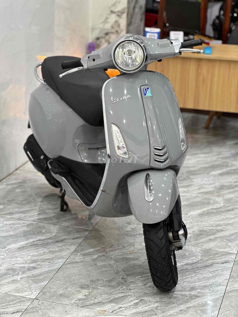 Vespa Primavera Cực Đẹp / Trả Trước 0 Đồng. Mua bán Xe máy tại Quận Thanh Khê Đà Nẵng được đăng bởi Xe Máy Đức Vũ 658 Trần Cao Vân hình 6
