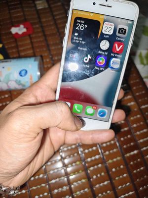 Apple iPhone 7 128GB Bạc Đã qua sử dụng