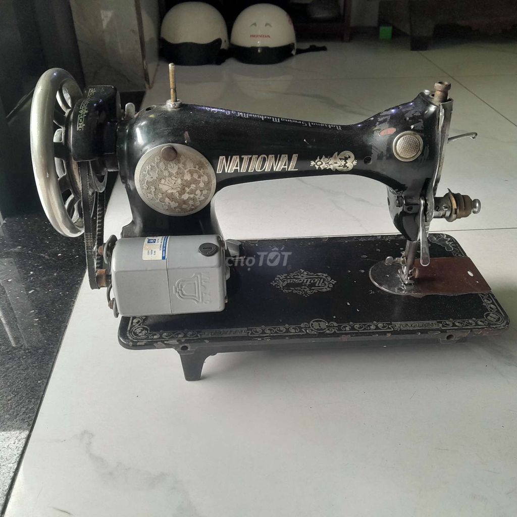 Máy may National Đen đã sử dụng. Mua bán Đồ sưu tầm, đồ cổ tại Quận Sơn Trà Đà Nẵng được đăng bởi Hưng nguyễn hình 1