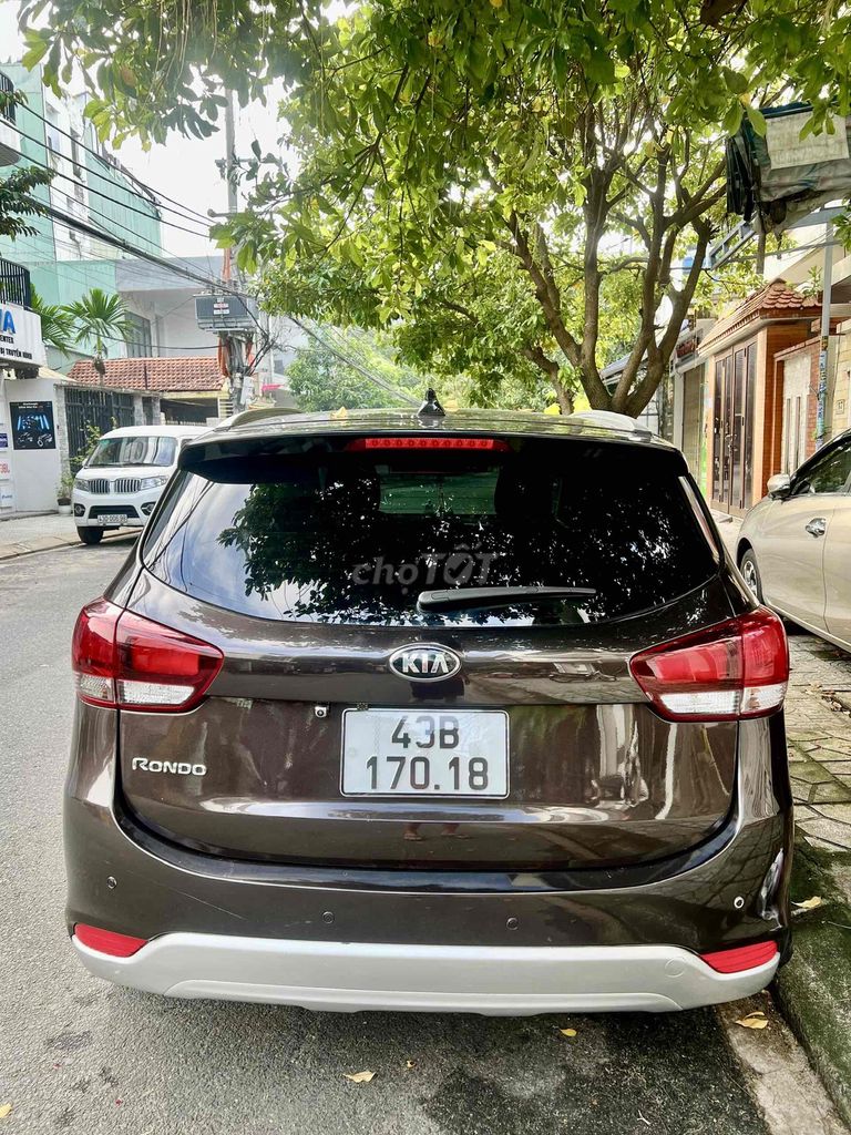 Kia Rondo 2.0GMT đời 2017 chuẩn xe gia đình.. Mua bán Ô tô tại Quận Liên Chiểu Đà Nẵng được đăng bởi Thanh Land Da Nang hình 2