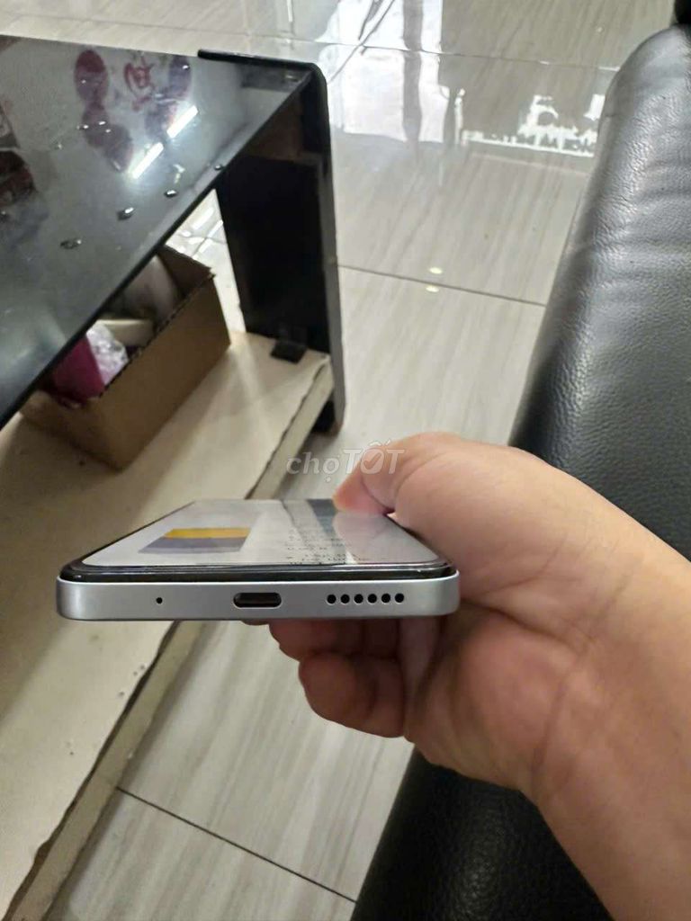Xiaomi Redmi 13X 8GB/128GB Xám 99% như mới. Mua bán Điện thoại tại Quận 8 Tp Hồ Chí Minh được đăng bởi Dương Nguyễn hình 1