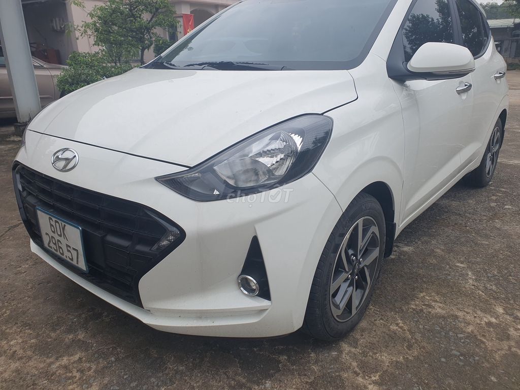 Hyundai Grand i10 2023 1.2 AT - 18000 km. Mua bán Ô tô tại Thành phố Biên Hòa Đồng Nai được đăng bởi nguyễn nguyễn hình 8