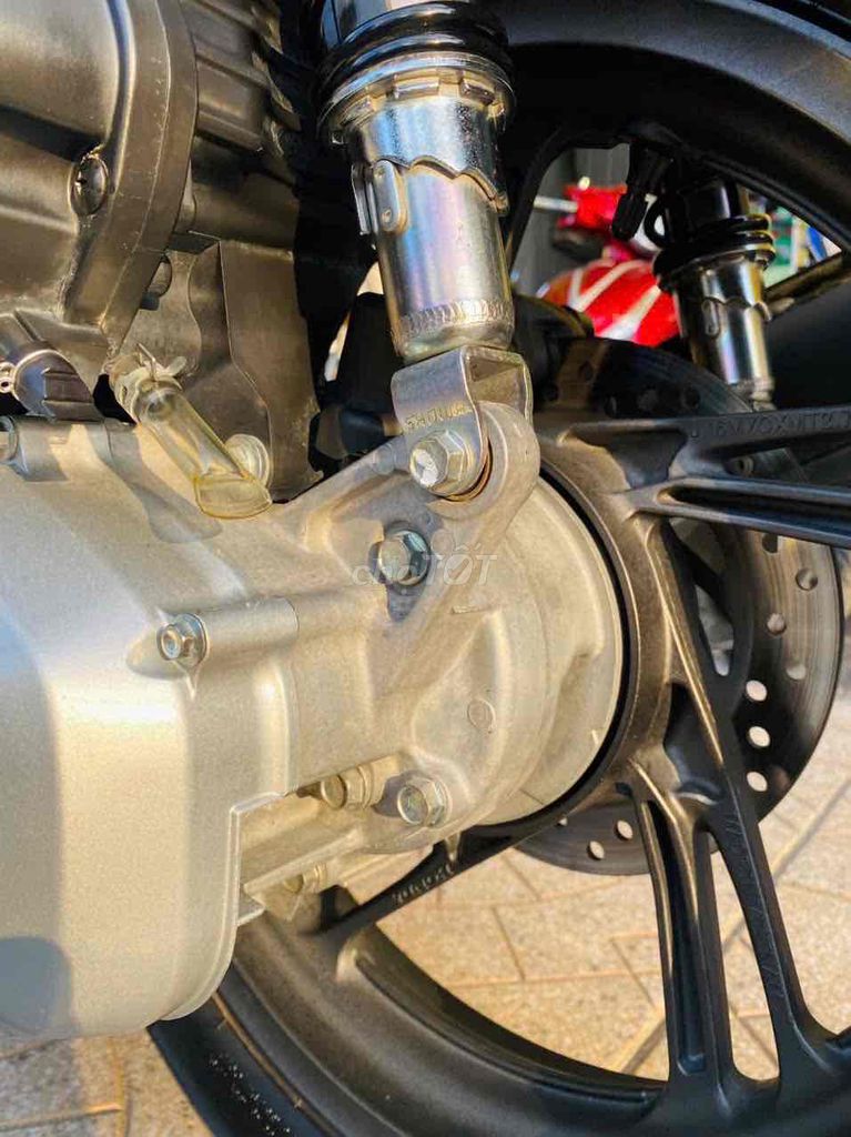 Honda SH125i CBS 2023 Đỏ 5000 km. Mua bán Xe máy tại Quận Ninh Kiều Cần Thơ được đăng bởi CHXM Tân Liên Hưng 2 hình 10