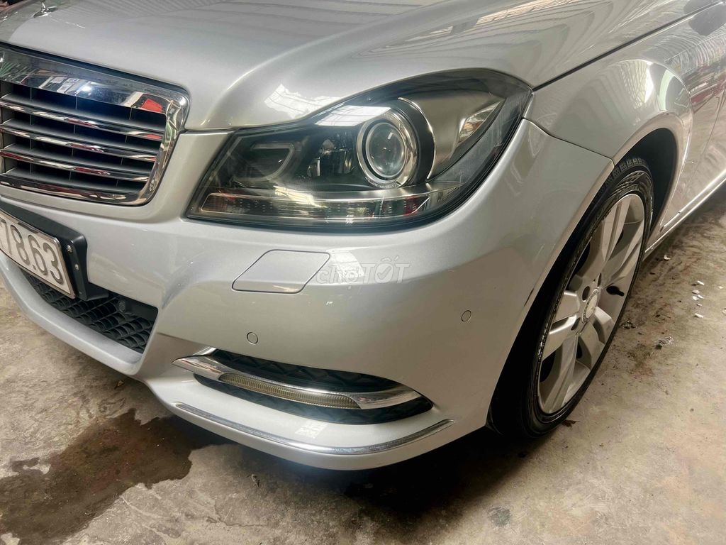 Mercedes Benz C250 BE cuối 2014 đúng 75000 km