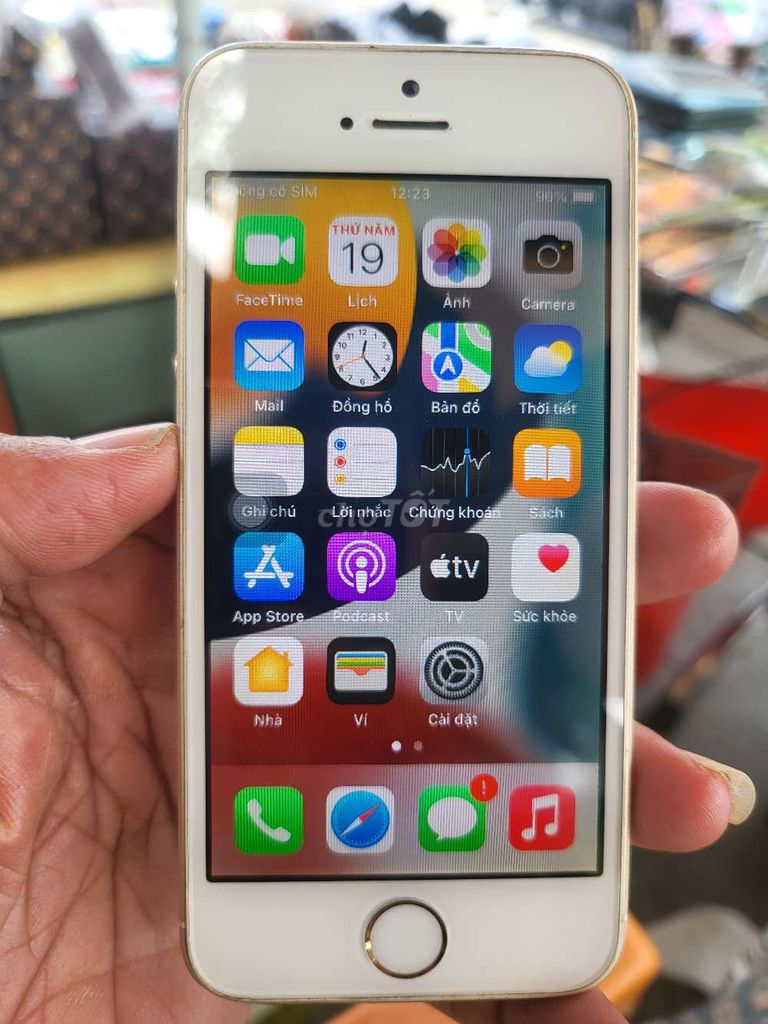 Điện thoại Iphone 5 se đẹp 98%