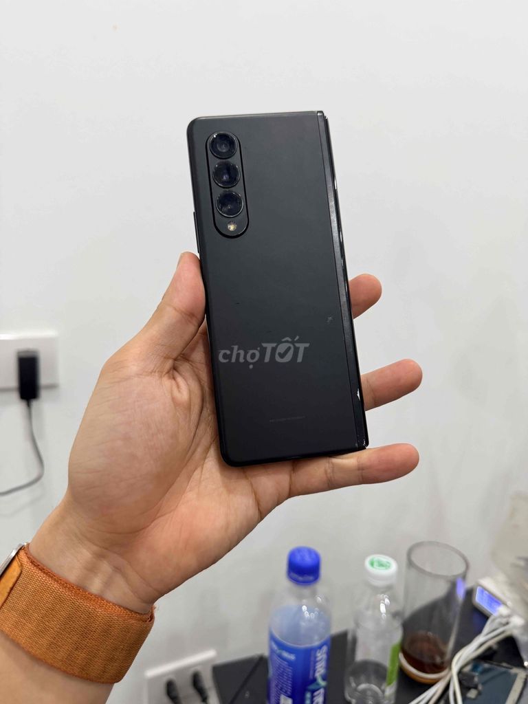 Samsung Z Fold 3 256GB Đen Đã sử dụng. Mua bán Điện thoại tại Quận Cầu Giấy Hà Nội được đăng bởi TicoSmartphone hình 1
