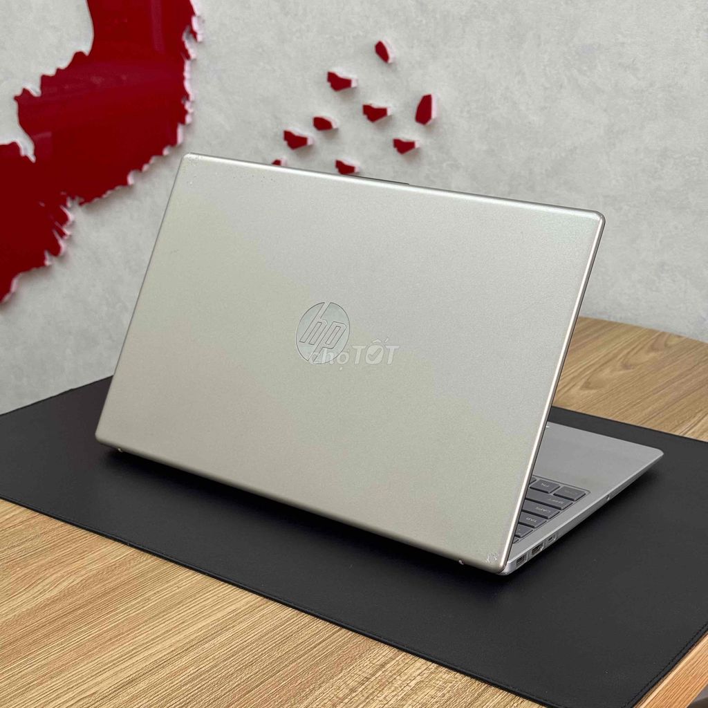 HP 15-fd0xxx i5-1334U 15.6 inch 16GB/512GB Bạc. Mua bán Laptop tại Thành phố Buôn Ma Thuột Đắk Lắk được đăng bởi Nguyễn Hoàng hình 1