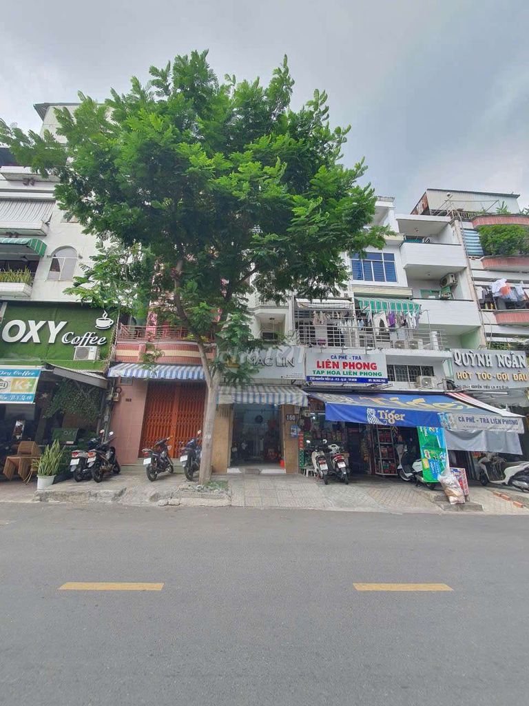 mặt tiền 160 nguyễn tiểu la f5 q10