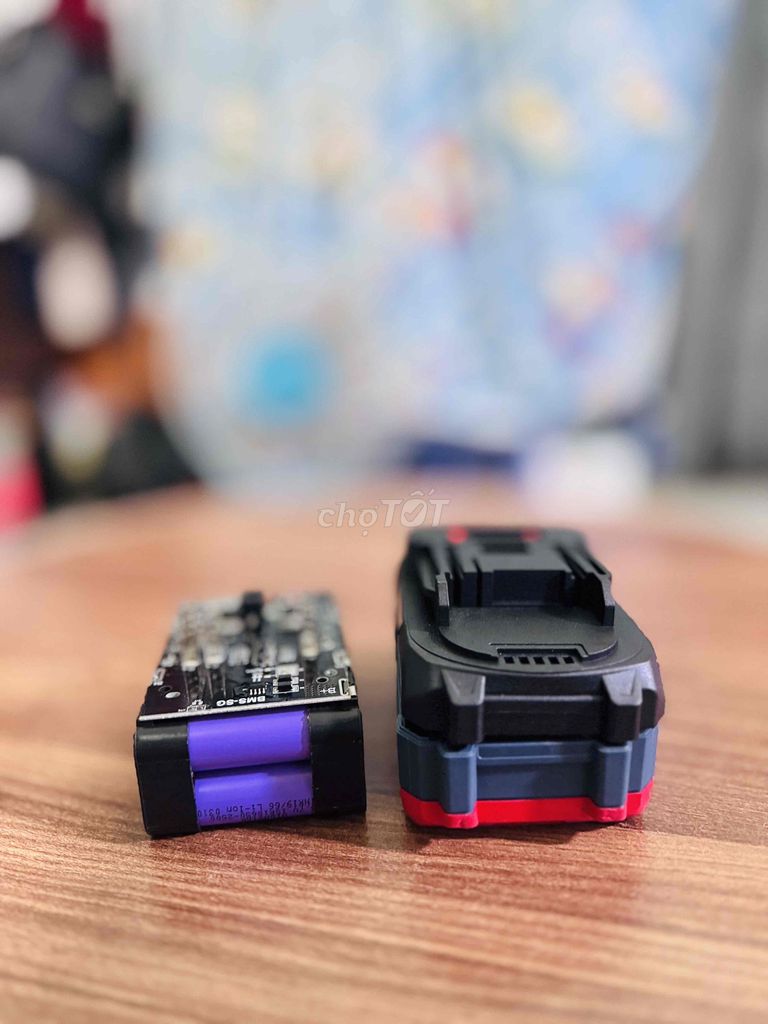 Pin sạc Hightar 21V 5Ah ( miễn ship ). Mua bán Đồ chuyên dụng, Giống nuôi trồng tại Huyện Châu Thành Bến Tre được đăng bởi Văn thanh hình 1