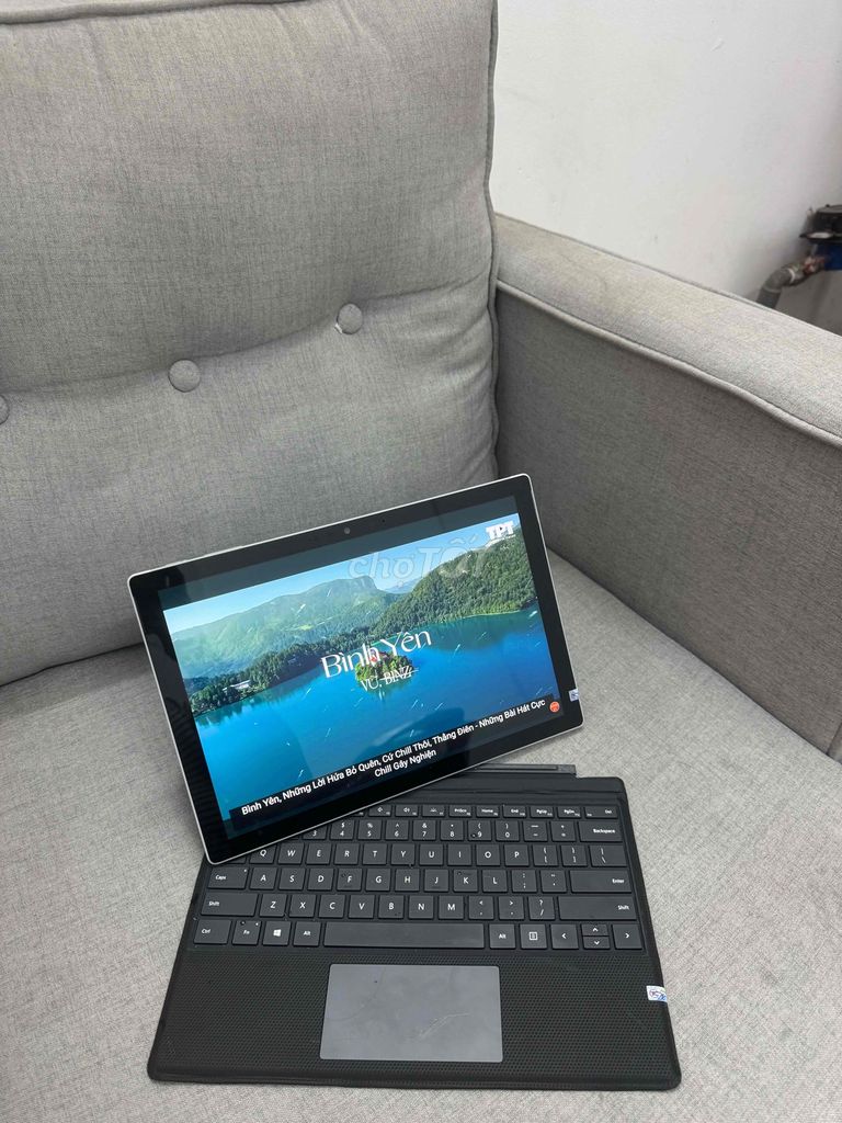 surface pro7 plusi5/16/256. Mua bán Laptop tại Quận Tân Phú Tp Hồ Chí Minh được đăng bởi moonbiu surface hình 1
