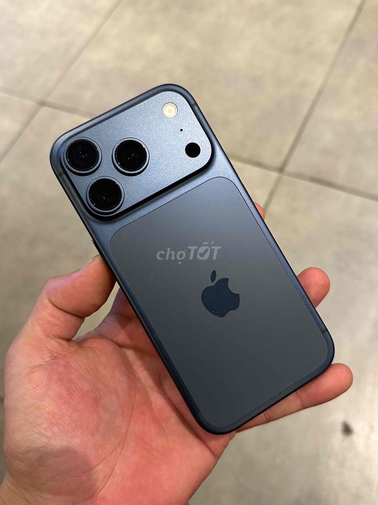 iPhone 17 Pro 256GB Xám. Mua bán Điện thoại tại Thành phố Đà Lạt Lâm Đồng được đăng bởi LỘC ĐÀ LẠT hình 1