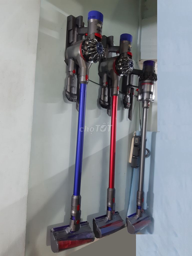 Máy hút bụi Dyson V7,V8, V8 Slim, V10, V11. Mua bán Nội thất, đồ gia dụng khác tại Quận Bình Thạnh Tp Hồ Chí Minh được đăng bởi Thanh Minh hình 1