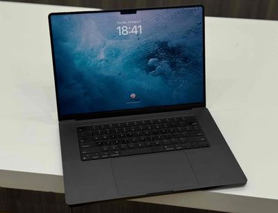 Macbook Pro M3 Max 16" 64/2TB 40GPU Keng Sạch. Mua bán Laptop tại Quận 10 Tp Hồ Chí Minh được đăng bởi Macbook giá kho