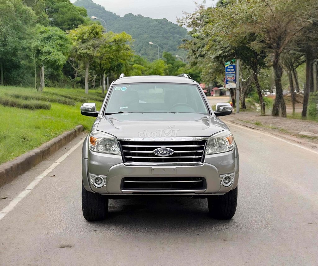 Ford Everest 2012 Limited máy Dầu số tự động 7 chỗ. Mua bán Ô tô tại Huyện Sóc Sơn Hà Nội được đăng bởi Xuân Khánh ô tô hình 3