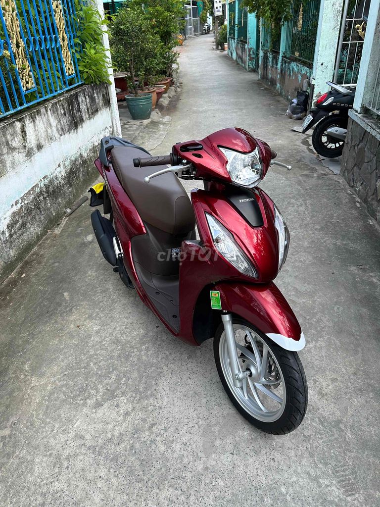 Cần Bán vision DK 2025 xe đi đúng 2k. Mua bán Xe máy tại Huyện Cần Đước Long An được đăng bởi Phạm Thiện hình 2