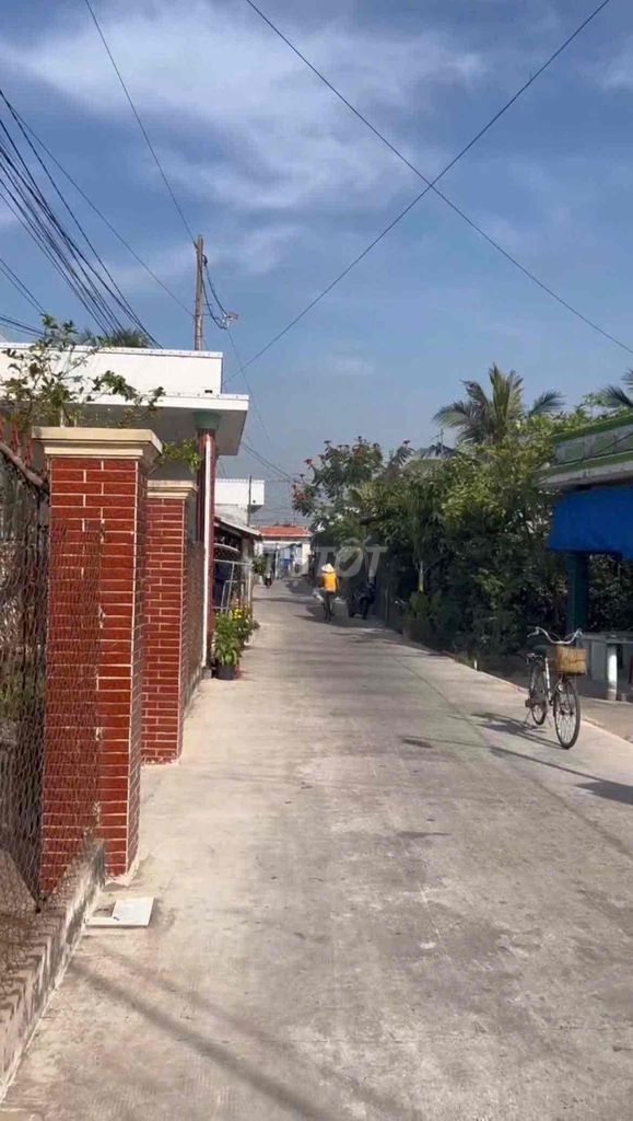 Bán đất rẻ 423 m2 full thổ cư ngay trung tâm thương mại tỉnh Long An. Mua bán đất tại Huyện Tân Trụ Long An được đăng bởi THANH TÙNG hình 4