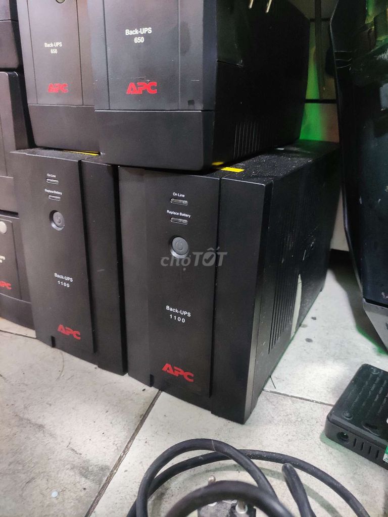 Ups 1100 rất đẹp thanh lý ae