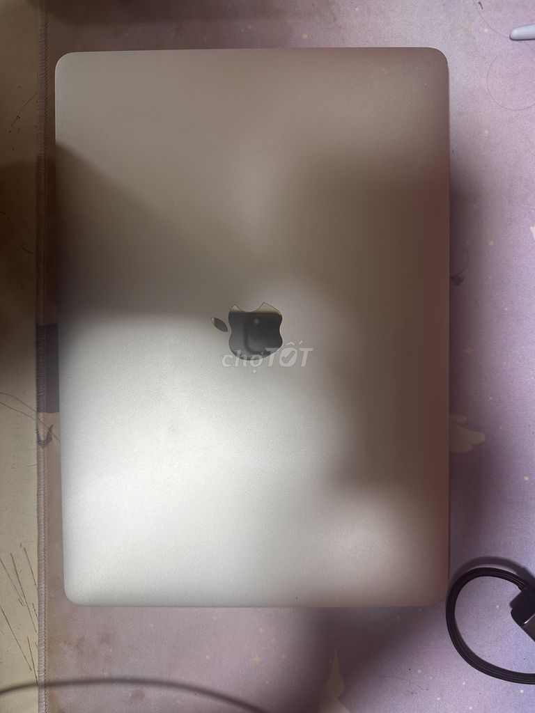 Apple MacBook Pro 13-inch 2020 i5 16GB/512GB Bạc. Mua bán Laptop tại Quận Phú Nhuận Tp Hồ Chí Minh được đăng bởi NGUYỄN THỊ THANH HỒNG hình 1