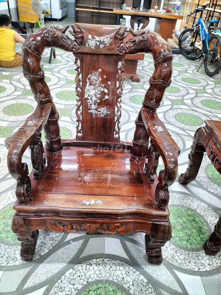 Bộ bàn ghế Gỗ Nâu Phòng khách. Mua bán Bàn ghế tại Quận Bình Tân Tp Hồ Chí Minh được đăng bởi Leanhquang hình 1