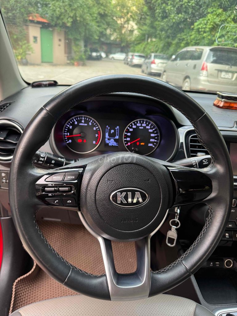 Kia Soluto 2020 AT Deluxe - 85000 km. Mua bán Ô tô tại Quận Nam Từ Liêm Hà Nội được đăng bởi phạm phương nga hình 6