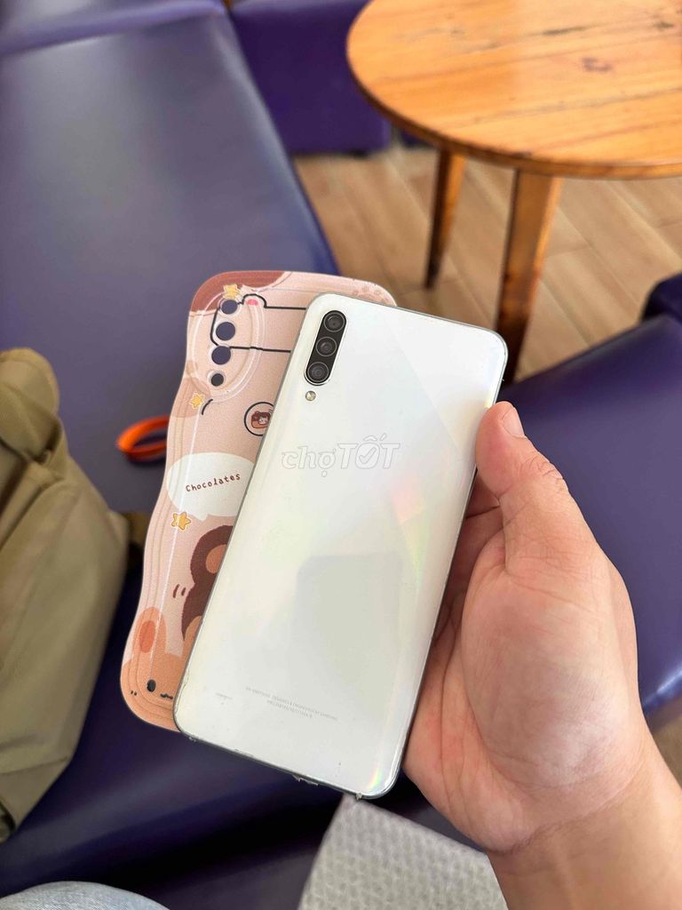 Sam sung A50s 64GB Pin trâu, màn zin đẹp mượt ạ. Mua bán Điện thoại tại Thành phố Buôn Ma Thuột Đắk Lắk được đăng bởi Xuân Tr hình 1