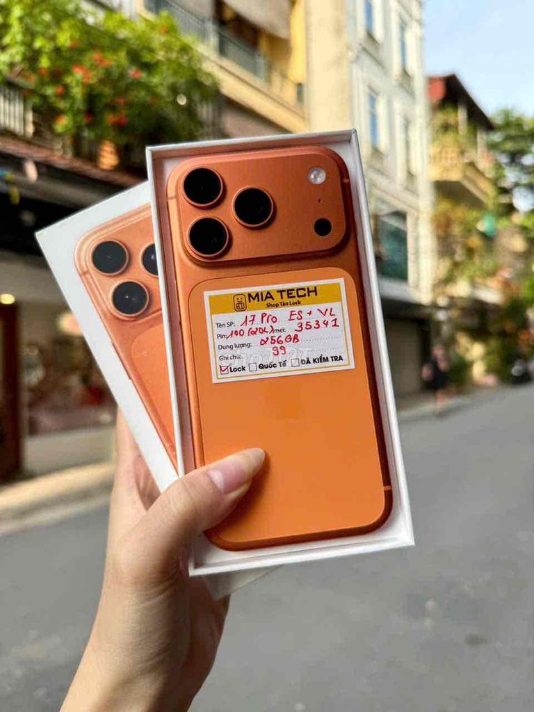 iPhone 17 Pro Lock 256GB Cam. Mua bán Điện thoại tại Quận Ba Đình Hà Nội được đăng bởi Huy Trần hình 1