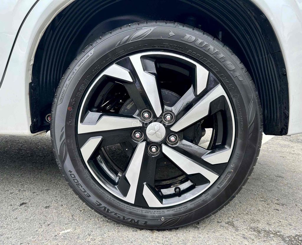 Xpander Pre 2025 Trắng livenew. Mua bán Ô tô tại Quận Hải Châu Đà Nẵng được đăng bởi Lê Bá Hội hình 16