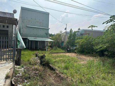 Cho Thuê Đất mặc tiền Mong Thọ B quốc lộ 80. Cho thuê đất tại Thành phố Rạch Giá Kiên Giang được đăng bởi Ngô Nhựt Quang