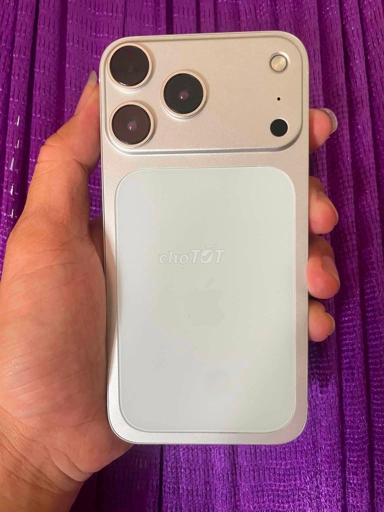 iPhone XR 64GB 98%. Mua bán Điện thoại tại Thành phố Thuận An Bình Dương được đăng bởi Hội Đồ Điện Tử hình 1