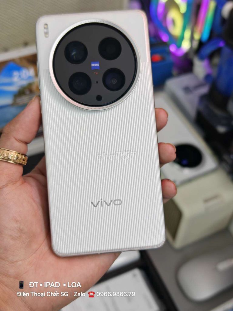 Vivo X200 Ultra 512 16..512 Lướt Zin Keng. Mua bán Điện thoại tại Quận Tân Bình Tp Hồ Chí Minh được đăng bởi Hùng hình 1