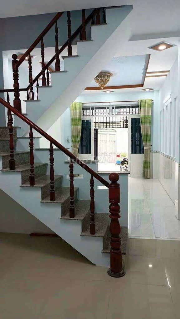 Nhà 1 trệt 1 lầu 4x15m, hẻm nhựa 7m, gần Lê Thị Hà xã Tân Xuân