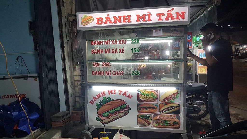 BÁN XE BÁNH MÌ,XE CƠM,1M6X60X1M8 INOX,KÍNH 10LI