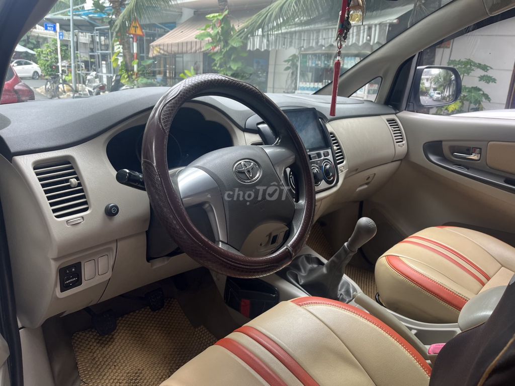 Toyota Innova 2016 - 106000 km. Mua bán Ô tô tại Thành phố Dĩ An Bình Dương được đăng bởi Văn Sang hình 7