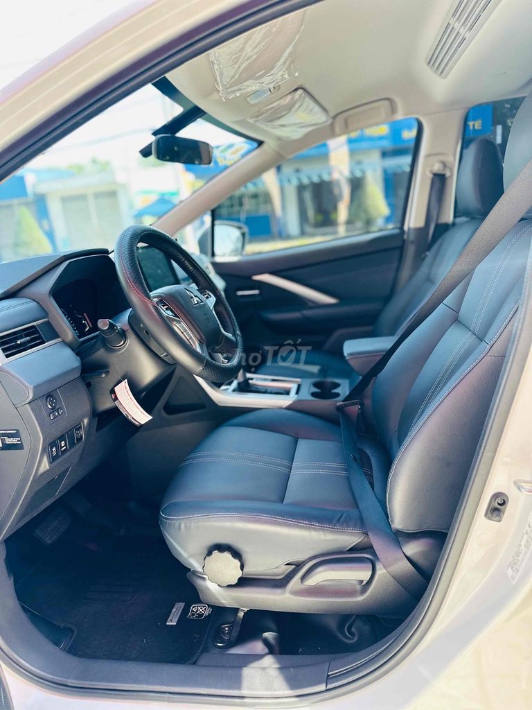 Mitsubishi Xpander Cross 2024 - 6700 km. Mua bán Ô tô tại Thành phố Long Xuyên An Giang được đăng bởi Hữu Tài hình 7